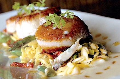 diver-sea-scallops-at-yayas-euro-bistro-on-chenal-parkway