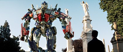the-mighty-autobot-optimus-prime-joins-with-earth-boy-sam-shia-lebeouf-to-battle-the-evil-decepticons-in-transformers-revenge-of-the-fallen