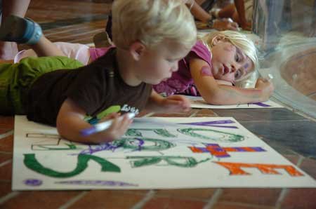Grace Gheen, 5, right, and ...