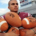 As one of two returning starters to the offense, Siloam Springs junior receiver Chris Villasenor fig...