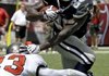 Former Arkansas Razorbacks running back Felix Jones had six carries for 22 yards in the Dallas Cowboys' 34-21 victory over the host Tampa Bay Buccaneers on Sunday.