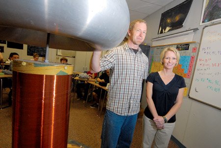 mount-vernon-enola-high-school-science-teachers-terry-johnson-and-judith-putnam-are-working-together-to-intertwine-their-two-specialties-physical-science-and-life-science-shown-here-with-a-tesla-coil-the-teachers-are-using-labs-in-their-classes-combining-the-two-fields-of-science-johnson-used-this-coil-for-several-demonstrations-at-the-local-high-school-before-donating-the-apparatus-which-was-built-as-a-science-project-by-a-former-student-at-another-school-to-the-university-of-central-arkansas-he-said-the-coil-is-representative-of-physical-science-in-that-it-can-be-used-to-make-lightning-but-he-can-relate-it-to-life-science-because-electrical-impulses-control-the-bodys-muscular-system