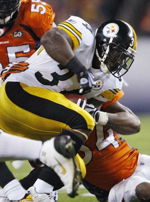 Pittsburgh running back Rashard Mendenhall rushed for 155 yards on 22 carries as the visiting Steelers (6-2) beat Denver 28-10 on Monday.