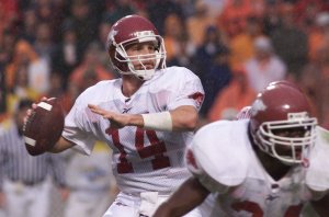 Arkansas quarterback Clint Stoerner looks to make a pass in the first quarter against Tennessee during Stoerner's record-breaking season in 1998. Eleven years after setting the school record for passing yards in a season (2,629), Stoerner's record is in danger of falling at the hands of redshirt sophomore Ryan Mallett.