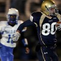 Shiloh Christian wide receiver Jon Hawes runs toward the end zone before being tackled just shy of t...