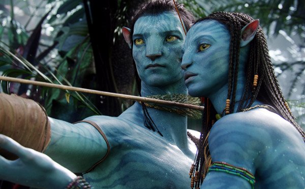 jake-motion-capture-of-sam-worthington-receives-archery-instruction-from-neytiri-motion-capture-of-zoe-saldana-in-jim-camerons-science-fiction-eco-epic-avatar