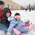 Danny Smallwood, from left, and his daughters, Mackenzie Smallwood, 8, and Briley Smallwood, 3, push...