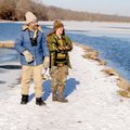 Mike Mlodinow and Joanie Patterson identify water birds Sunday at Lake Atalanta in Rogers. They had ...