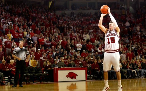 Arkansas sophomore Rotnei Clarke shoots ...