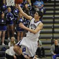Fayetteville’s Jacob Baxter shoots a layup in the first half of the game against Rogers High on Tues...