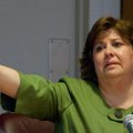 Kathy Wegner describes seeing Scott Roeder, accused of killing Dr. George Tiller, holding a handgun ...