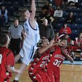 Springdale Har-Ber’s Chris Bayles shoots over Fort Smith Northside’s Alex Norman and Dushaun Rice du...
