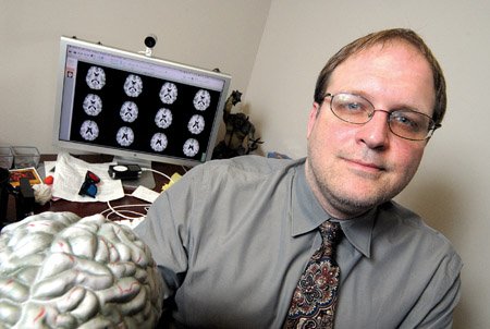 patrick-carmack-a-researcher-at-uca-has-been-given-a-large-grant-to-research-brain-damage-among-gulf-war-veterans