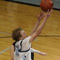 STAFF PHOTO ANTHONY REYES 
Springdale Har-Ber’s Chris Bayles shoots against Springdale in the secon...