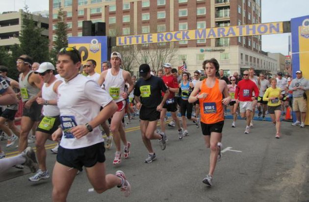 runners-take-off-as-the-little-rock-marathon-begins