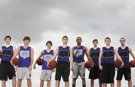 Fayetteville’s basketball team will play ...