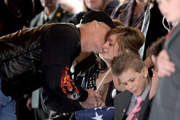 Ron Bender, a Patriot Guard ...