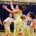 Lakin Grigg, left, shoots as Hannah Banning defends during the AAO Top 25 Camp Saturday at the All S...