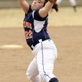 Rogers Heritage’s Ashley Pool delivers a pitch Tuesday against Rogers at Veterans Park in Rogers.