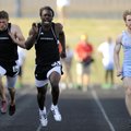  Bentonville’s Courtney Haskell, center, leads teammate Sheldon Vanderpool, left, and Fort Smith Sou...