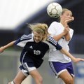 Rogers Heritage’s Ellen Lundy, left, heads the ball in front of Mount St. Mary’s Holly Holland durin...
