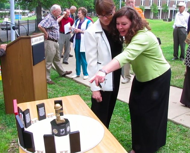 alderman-debi-ross-left-and-sharri-briley-look-at-a-miniature-model-of-the-future-veterans-memorial-to-be-constructed-on-the-grounds-of-laman-library-brileys-husband-chief-warrant-officer-3-donovan-briley-died-in-1993-after-his-black-hawk-helicopter-crashed-in-somalia
