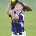 Fayetteville right fielder Emily Jones catches a fly ball during the Lady Bulldogs’ 11-1 victory ove...