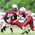  Springdale High’s Jesus Centino, left, runs with the ball as Cristian Rivas, right, defends during ...