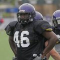 Fayetteville’s Demetrius Dean, shown during Wednesday’s practice in Fayetteville, is being prepared ...