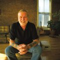 In addition to his duties as lead vocalist in the Allman Brothers Band, Gregg Allman also has a succ...