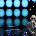 Jamie Foxx performs on stage Friday June 4, 2010 during the annual Walmart Shareholders meeting at B...