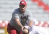    The University of Arkansas Razorbacks defensive coordinator Willy Robinson is leaving the Hogs.