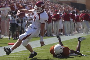 Former Arkansas quarterback Matt Jones, a member of the Arkansas All-Decade Team, 