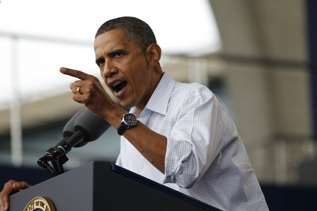 president-barack-obama-speaks-on-the-economy-at-the-milwaukee-laborfest-in-milwaukee-monday-sept-6-2010