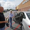PET FOOD BANK DONATION - Alberta Walden of Fayetteville drops off a bag of pet food Friday to Chade ...