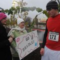 Bradley Webber, from right, talks Thursday with his mother, Paula Webber of Houston and his wife, Ri...