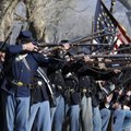  Union troops line up to fire at Confederate forces during the Prairie Grove Battlefield State Park'...