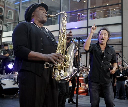 in-this-friday-sept-28-2007-file-picture-clarence-clemons-left-and-bruce-springsteen-right-perform-on-the-nbc-today-television-program-in-new-yorks-rockefeller-center