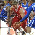 West Fork’s Jared Johnson tries to keep a handle on the ball Wednesday during the Arkansas High Scho...