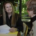  Genice Esk, RN, BSN, left, a case manager for Bella Vista Medical Center's medical home program, ta...