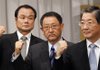 Takanobu Ito, (from left) Honda Motor Corp. president; Akio Toyoda, Toyota Motor Corp. president; and Toshiyuki Shiga, chairman of the Japan Automobile Manufacturers Association and chief operating officer of Nissan Motor Corp., pose Monday in Tokyo. 