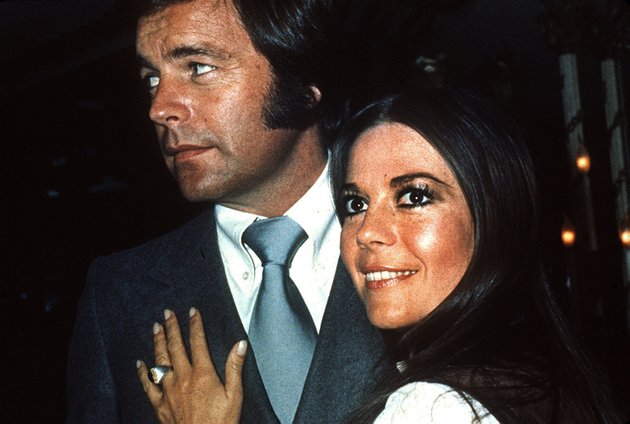 in-this-1980-file-photo-actor-robert-wagner-appears-with-actress-natalie-wood-los-angeles-sheriffs-homicide-detectives-are-taking-another-look-at-woods-1981-drowning-death-based-on-new-information-officials-announced-thursday-nov-17-2011