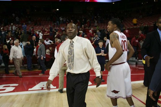 Razorbacks_wolverines_FOCUS_339