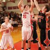 Lions Maul Cardinals