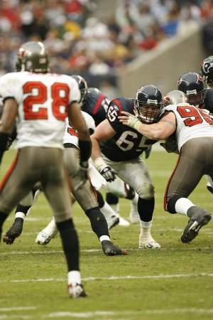 Michael Brisiel, a three-time football letter winner at Fayetteville, has had to overcome a broken leg to continue as a starting lineman for the NFL’s Houston Texans.
