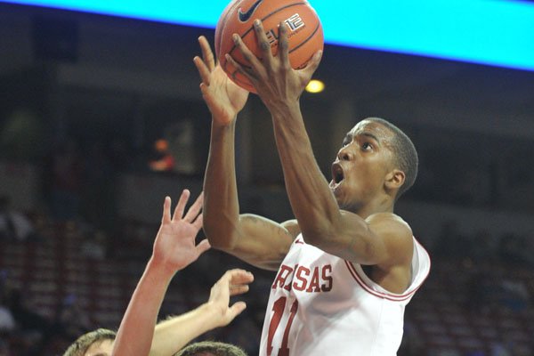 Arkansas guard B.J. ...