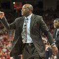 Arkansas Democrat-Gazette/MICHAEL WOODS -- University of Arkansas coach Mike Anderson talks to his t...