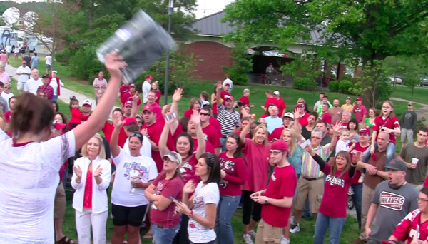 Petrino supporters at a rally Monday.