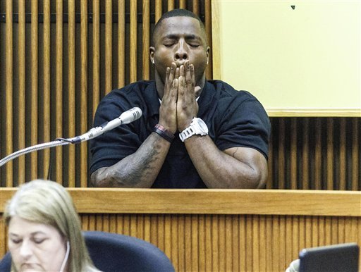 former-auburn-football-player-and-current-arkansas-state-football-player-mike-dyar-becomes-frustrated-as-the-defense-and-prosecution-argue-points-during-dyers-testimony-in-the-antonio-goodwin-robbery-trial-at-the-lee-county-justice-center-in-opelika-ala