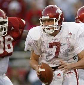 Alex Mortensen runs a play during the 2008 Red-White Game at Donald W. Reynolds Razorback Stadium. 